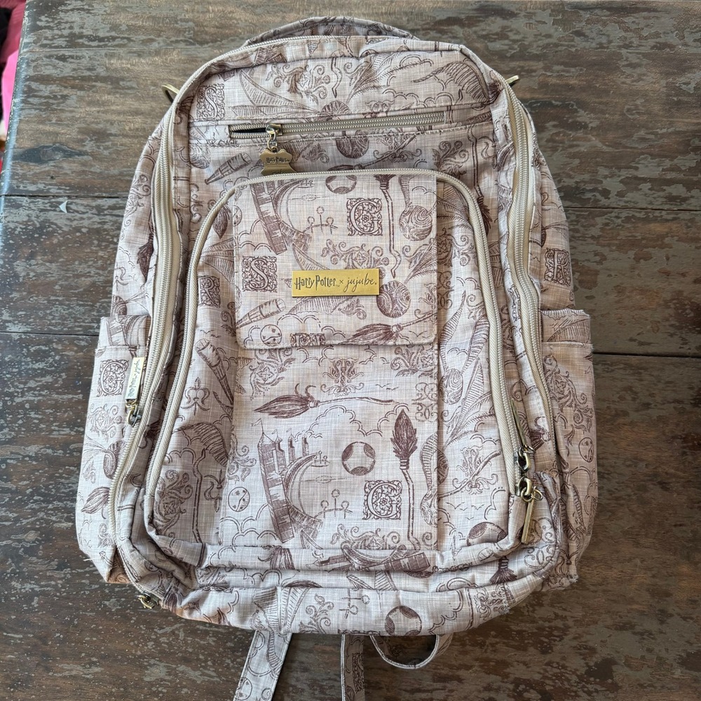 JuJuBe x Harry Potter Flying Keys Be Right Back Backpack Diaper Bag Neutral